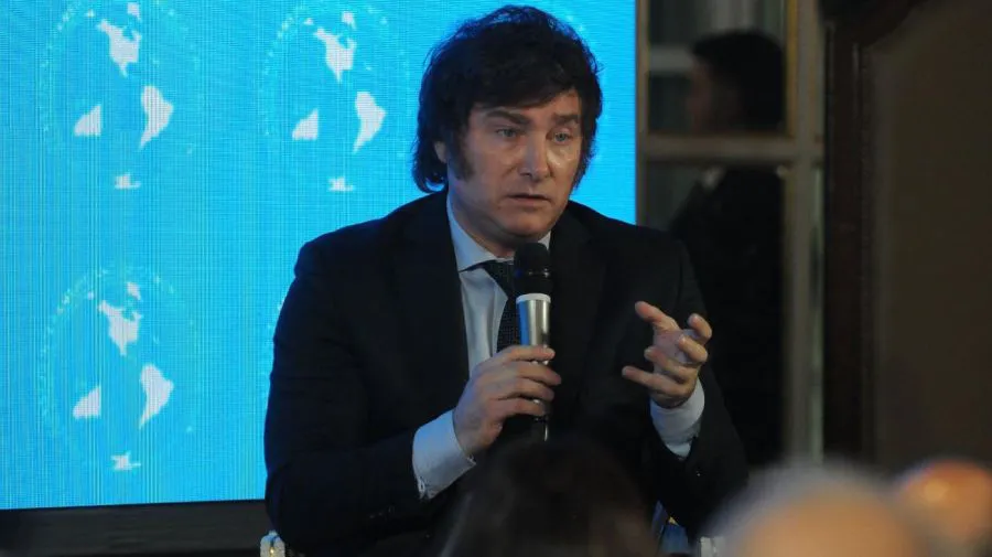 javier-milei-presenta-sus-propuestas-ante-el-consejo-interamericano-de-comercio-y-produccion-cicyp-1698426