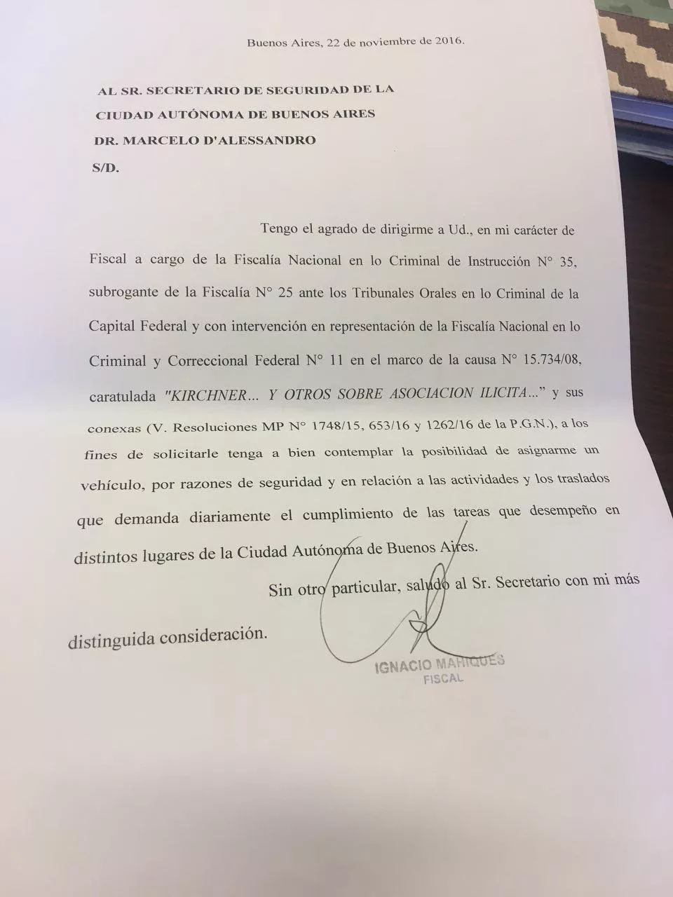 Mahiques-asocia-el-auto-con-CFK