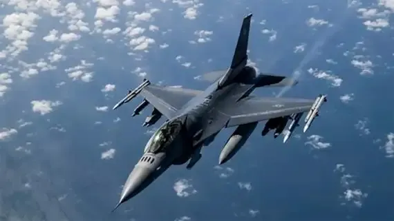 avion-f-16-argentina-25092025-2105825