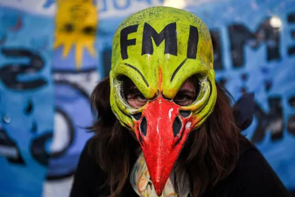 FMI-fondo-buitre-e1694462656325
