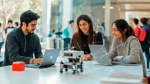 images - 2025-12-10T180333.021