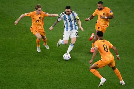 678215-messi-20efe