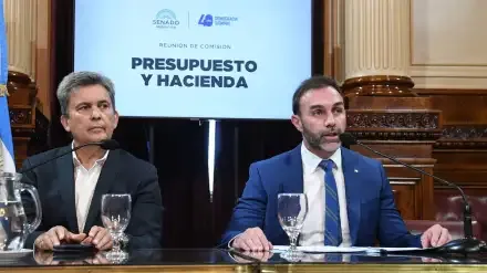 comision-presupuesto-y-hacienda-senado-2156360