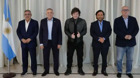javier-milei-junto-a-los-gobernadores-de-gustavo-saenz-salta-raul-jalil-catamarca-osvaldo-jaldo-tucuman-y-hugo-passalacqua-misiones-1990490