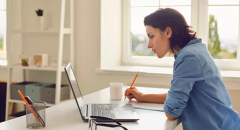 upskilling-aprender-ordenador-trabajo