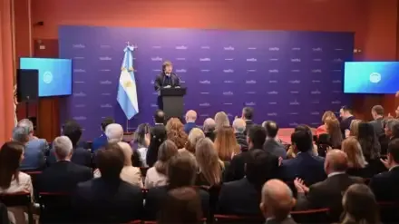 encuentro-de-milei-con-diputados-y-senadores-en-casa-rosada-20251105-2132834