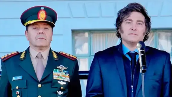 javier-milei-y-carlos-presti-2142752