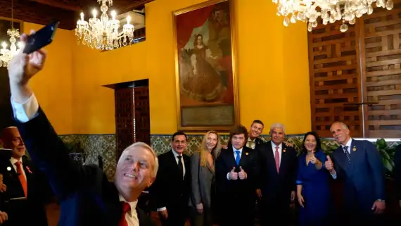 jose-antonio-kast-selfie-30072026-2294540