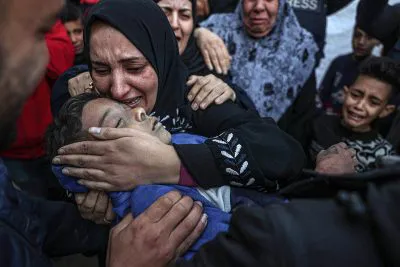 Foto_20240112_nino-palestino-muerto-por-bombardeos-israelies-afp-400x267