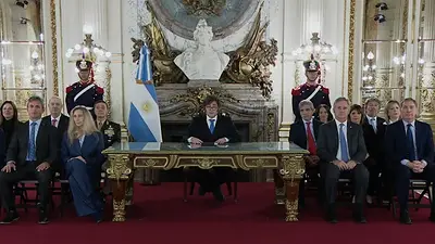 milei---malvinas-png.