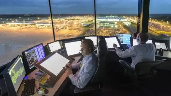 controladores-aereos-1814406