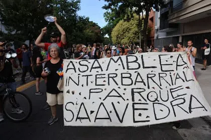 la-asamblea-vecinal-de-saavedra-manifesto-contra-UOM4YC5R4RCKNEYVX6GEAIVCDE