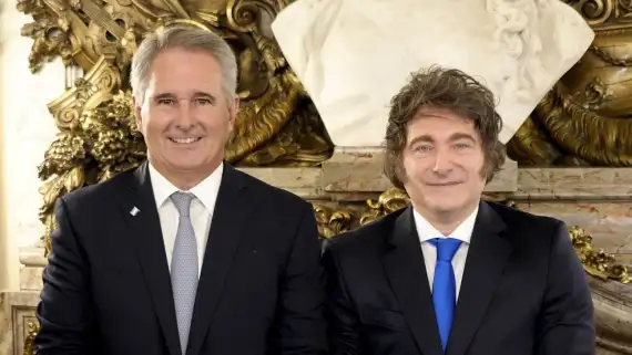 el-canciller-pablo-quirno-junto-al-presidente-javier-milei-2214770