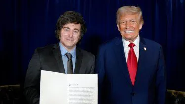 trump-milei-regalo-tuit