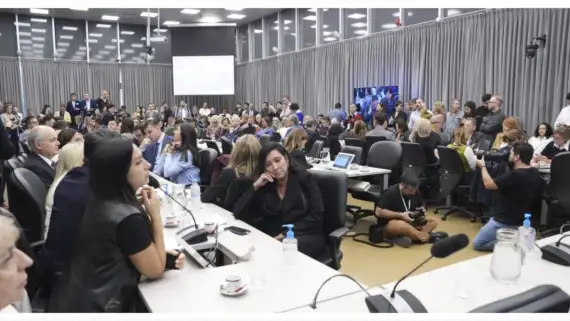 plenario-glaciares-07042026-2216390