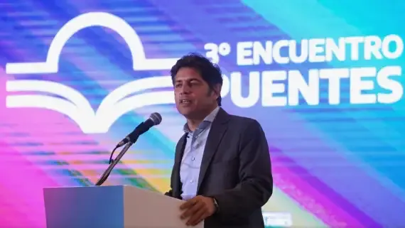 axel-kicillof-hablando-contra-javier-milei-2051435