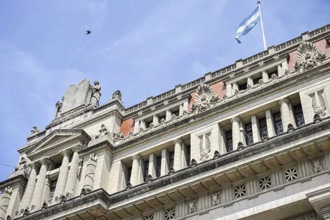 683476-tribunales