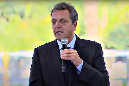 sergio-massa-durante-la-inauguracion-simultanea-ZLCULN6C4JHG5AZBXWJ5UX5IPY
