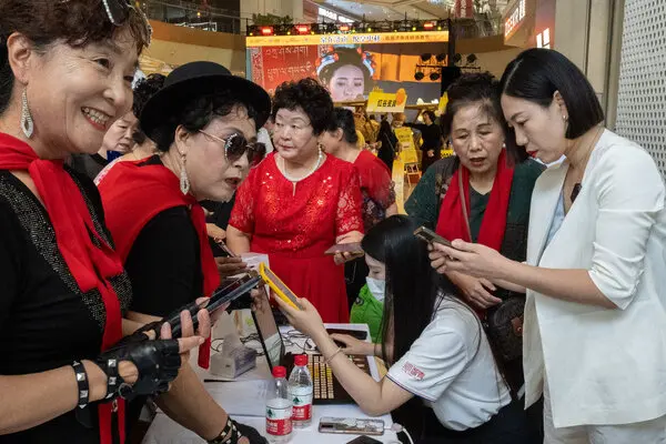 00china-silver-economy-02-ghcv-articleLarge