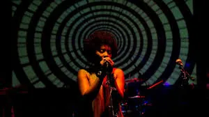 images - 2025-12-14T212105.825