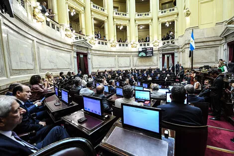 700828-2a-prensa-20senado-20