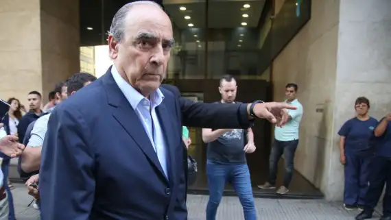 guillermo-francos-1732331