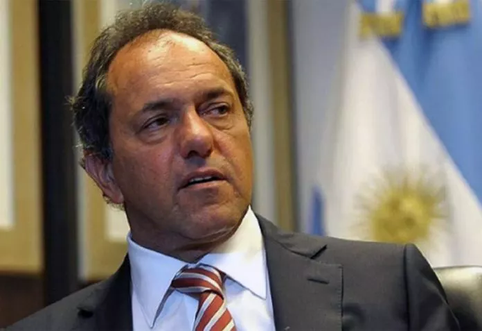 DanielScioli-EmbajadorBrasil-696x477
