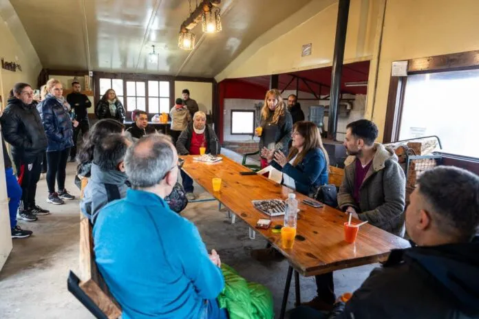 WhatsApp-Image-2024-11-19-at-09.47.15-696x464