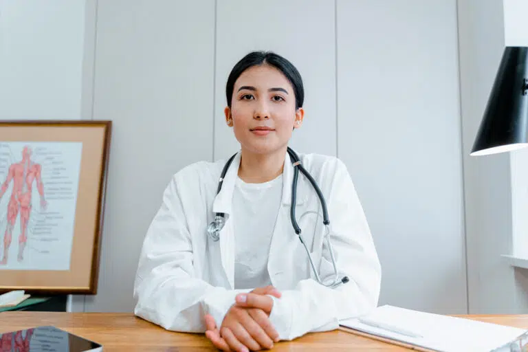 doctor-medicina-salud-768x512.jpg