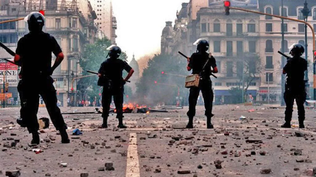 2001-2002-crisis-1286350-1024x575-1