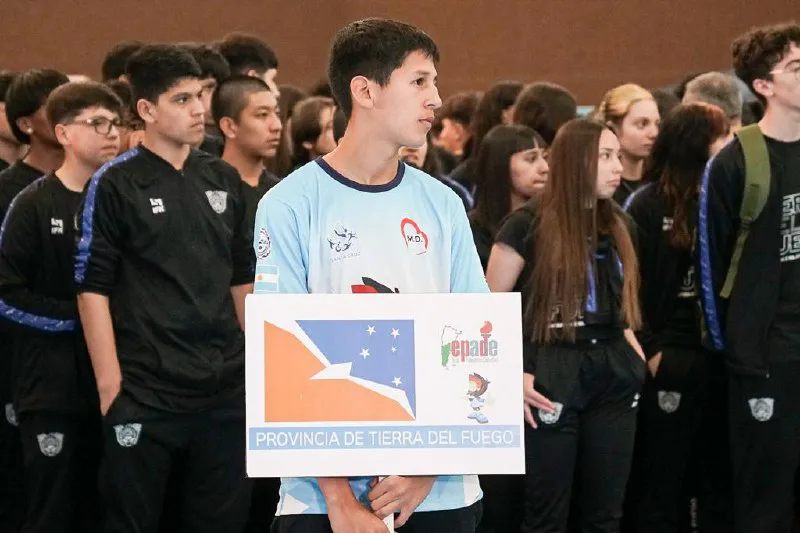 63fe5465-1edc-42a1-8068-479103edcf16