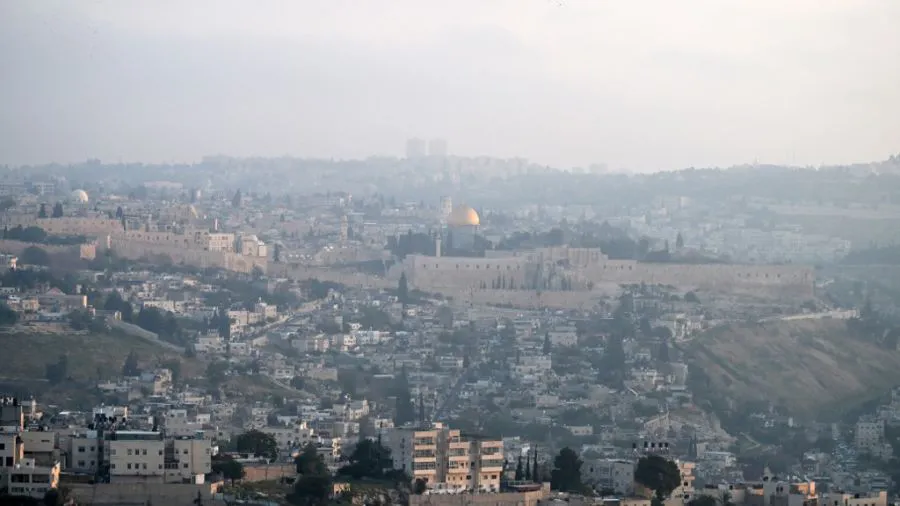 amanece-este-domingo-con-tensa-calma-en-israel-luego-del-ataque-irani-con-centenares-de-drones-y-misiles-1785069