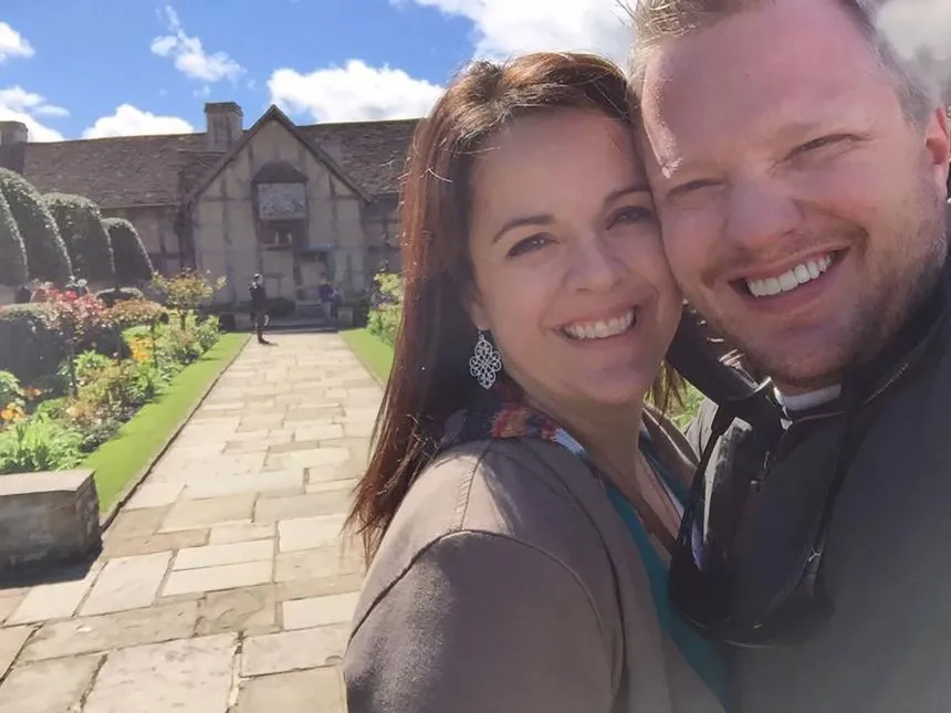 230321152700-james-angela-craig