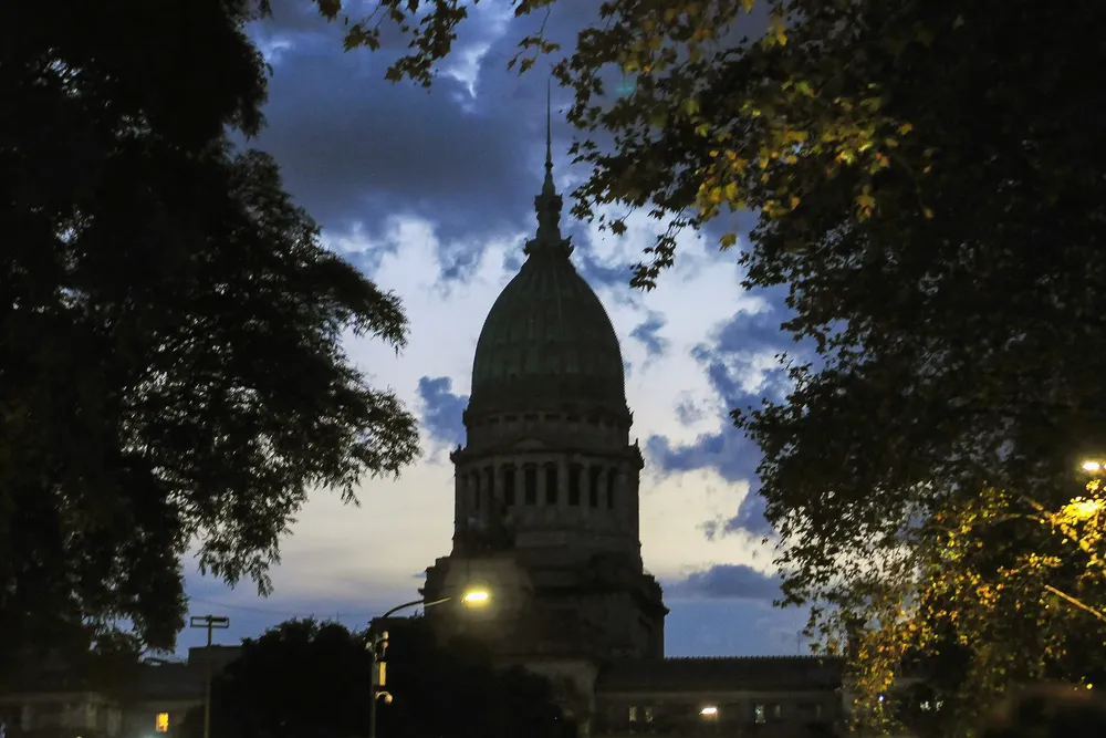 TDCSVX5CVNBFHH6SYKAEVLMBAU