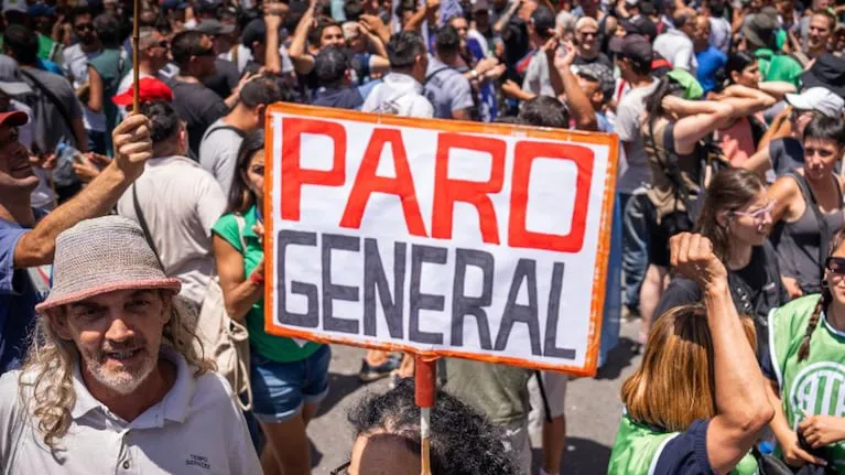 a-quienes-se-les-descuenta-el-dia-por-no-ir-a-trabajar-durante-el-paro-general-de-la-cgt-foto-leandro-heredia-tn-7MTUPQXES5H7NHGL227BHONCLE