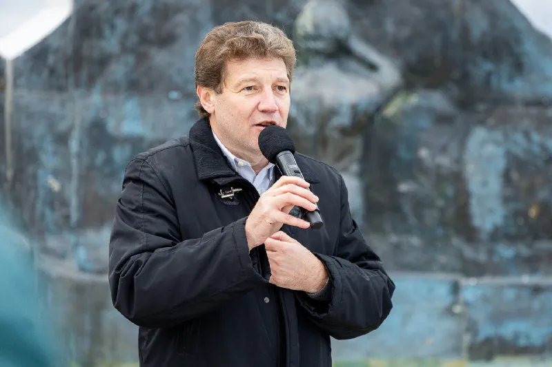 65b757d2-4614-4fd1-ac02-539c69c83d09