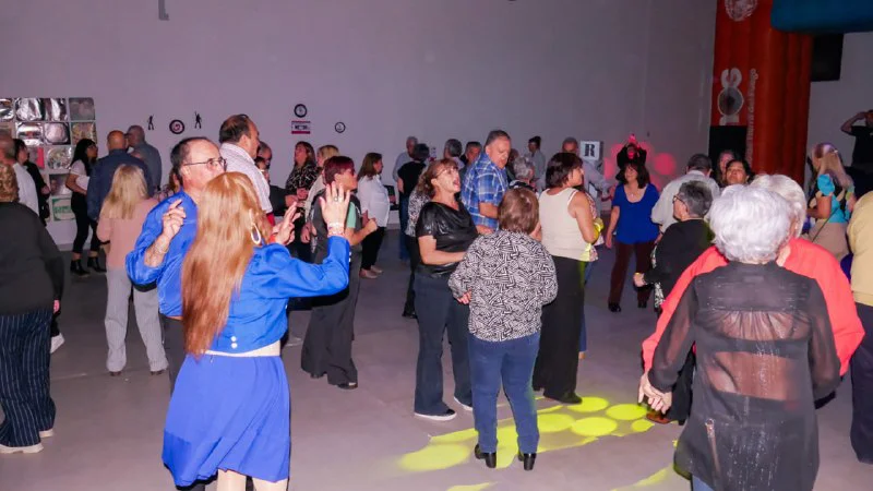 BAILE
