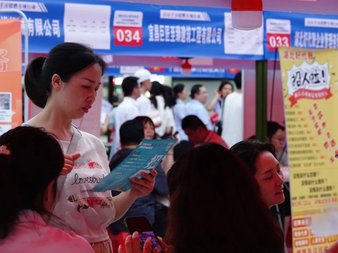 cnne-1427492-2-china-job-fair-072023
