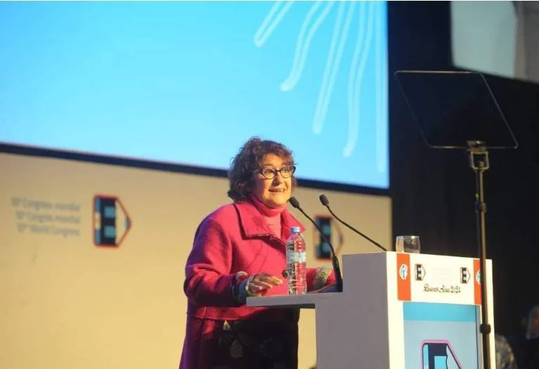 Sonia-Alesso-en-la-apertura-del-Congreso-mundial-de-la-Internacional-de-la-Educacion-en-Buenos-Aires-el-29-de-julio.-Foto.-CTERA