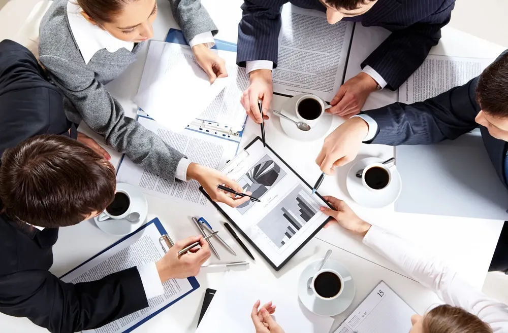 Tipos-de-equipos-en-una-empresa-equipos-para-la-resolucion-de-problemas