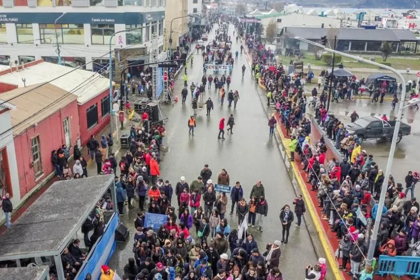 Muni_desfile_12_de_octubre_2_05_SEP