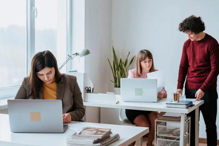TRABAJO-EQUIPO--768x512.jpg (1)
