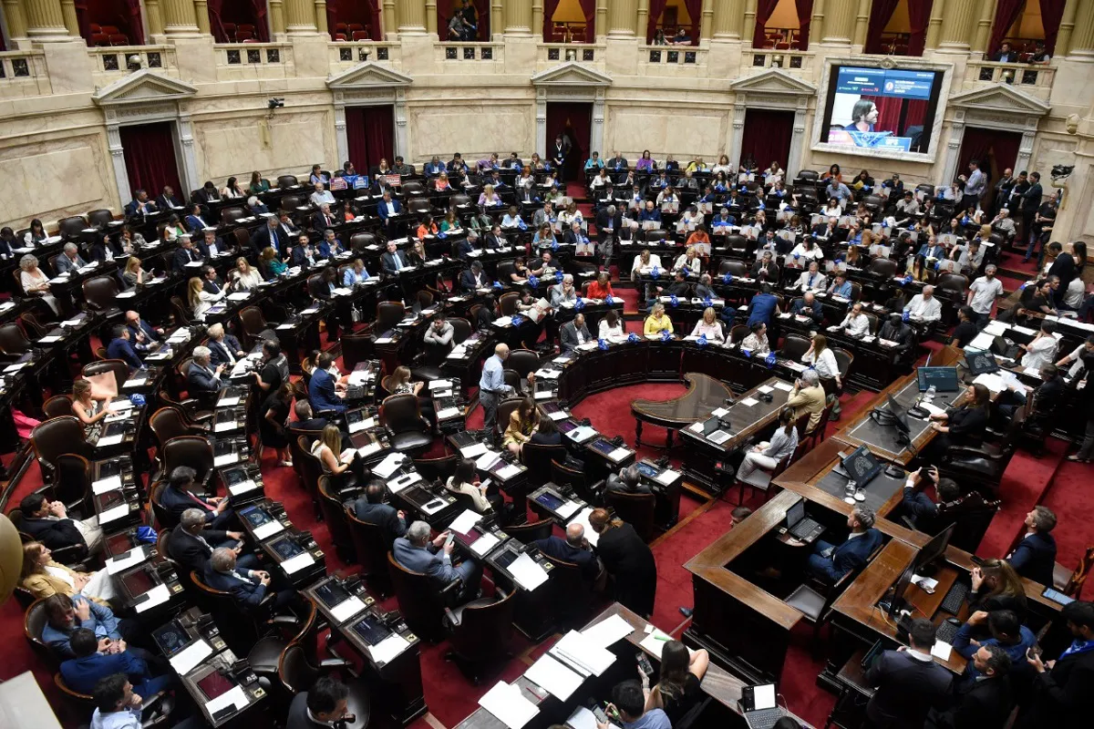 recinto-diputados-sesion-24-noviembre-2022