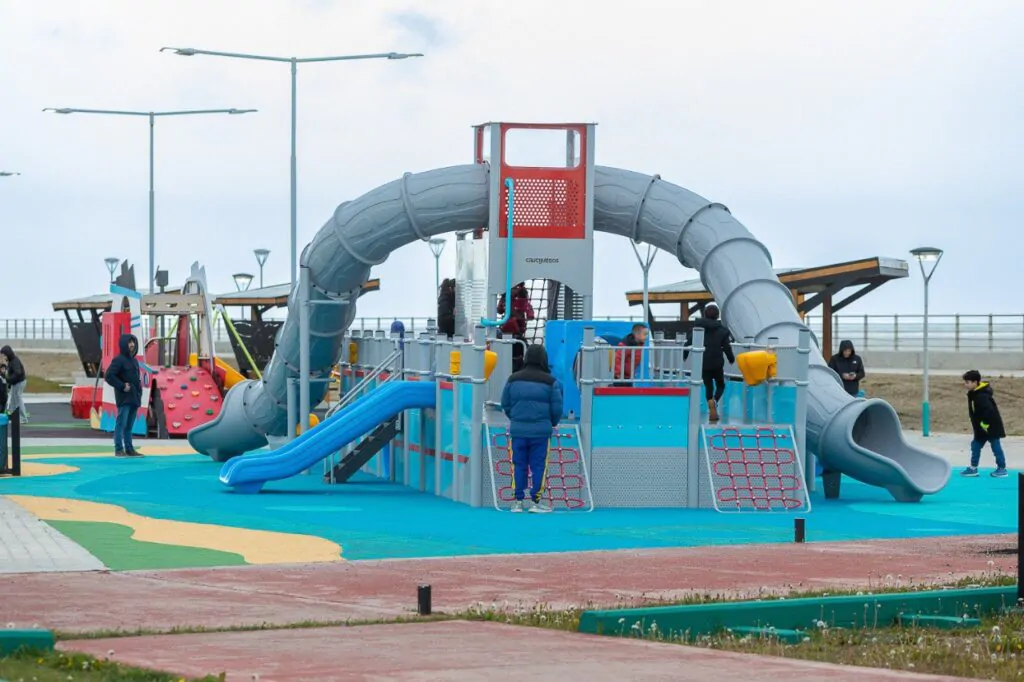 photo_4965652192354306981_y-1024x682