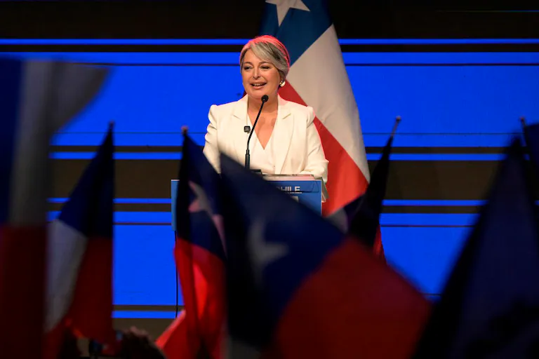 CC34VG56R5BSTAPOOPNHABOYRQ