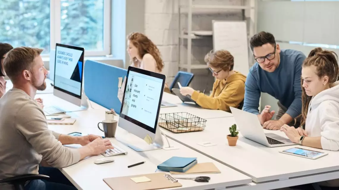 El-Employer-Branding-se-ha-convertido-en-una-herramienta-clave-para-atraer-talento-joven-1140x640