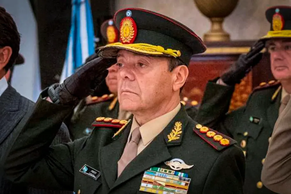 2RT22WAFRFBUTIUZ4WB6NBMVXU