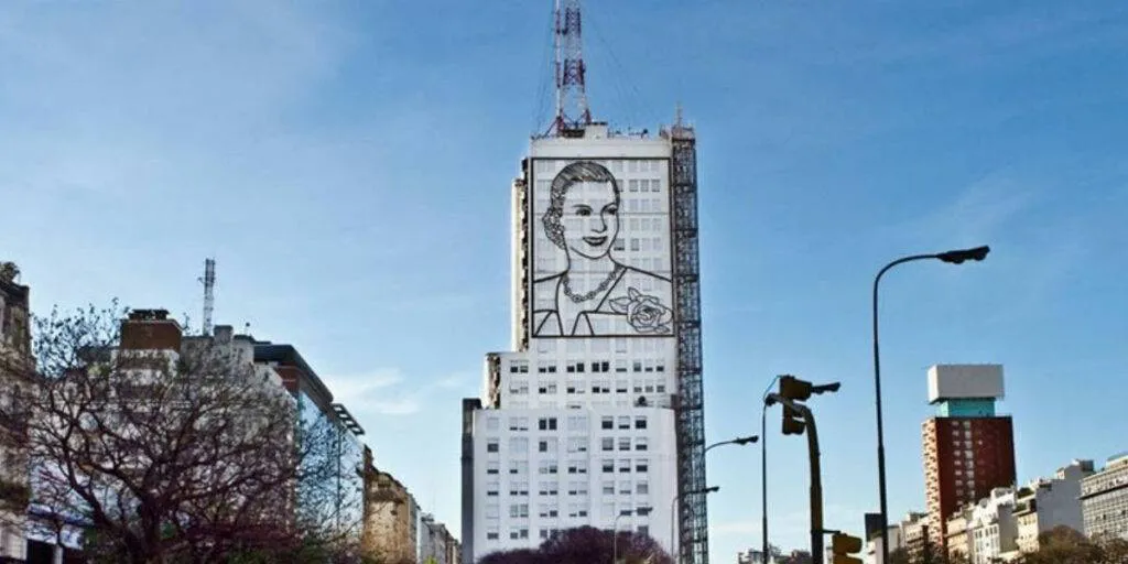 Evita-1024x512