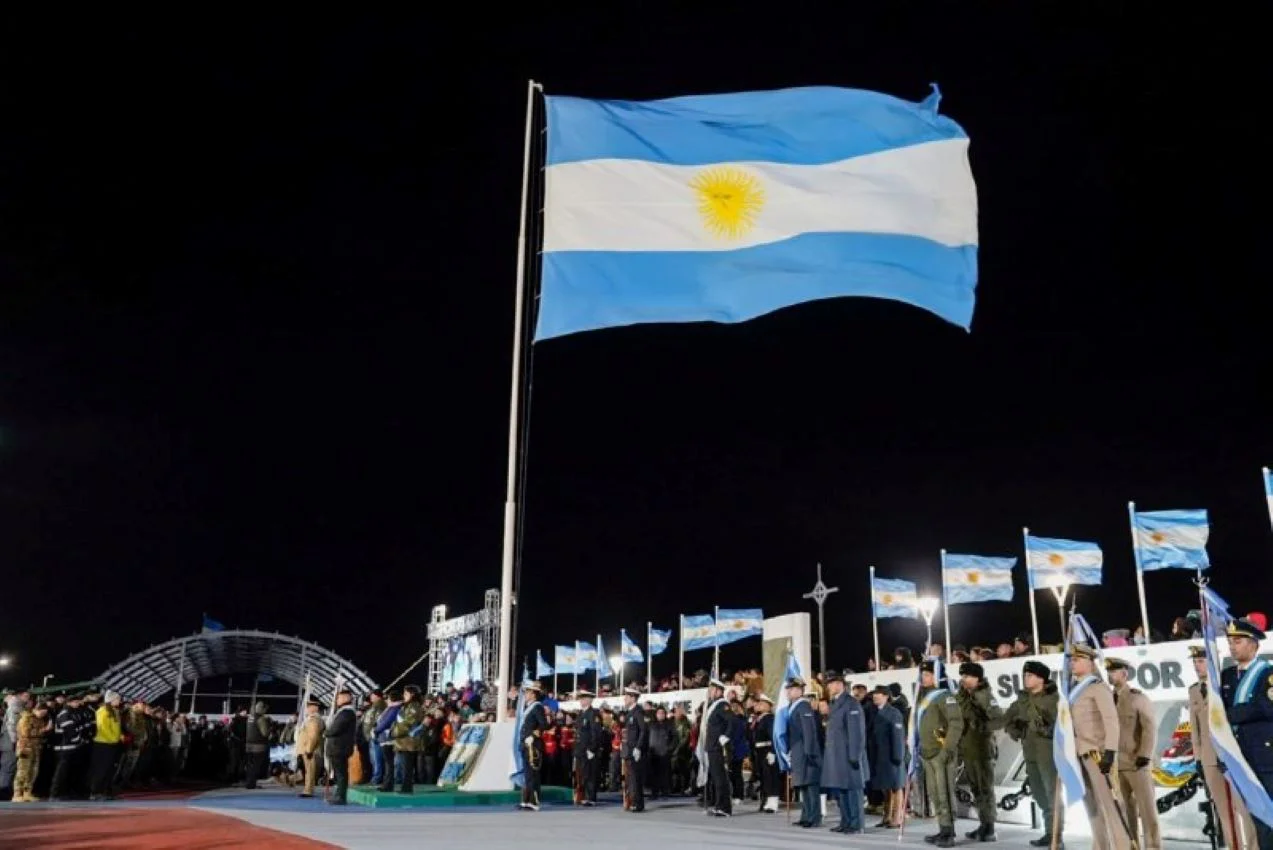 multimedia.normal.802b7662f7eaf51d.bm9ybWFsLndlYnA=