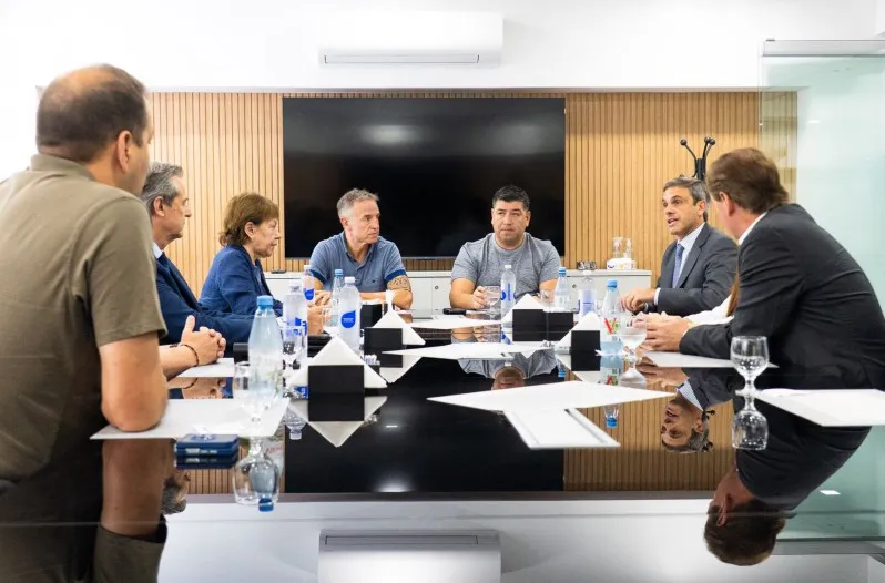 693c7d4d15120_798_526!